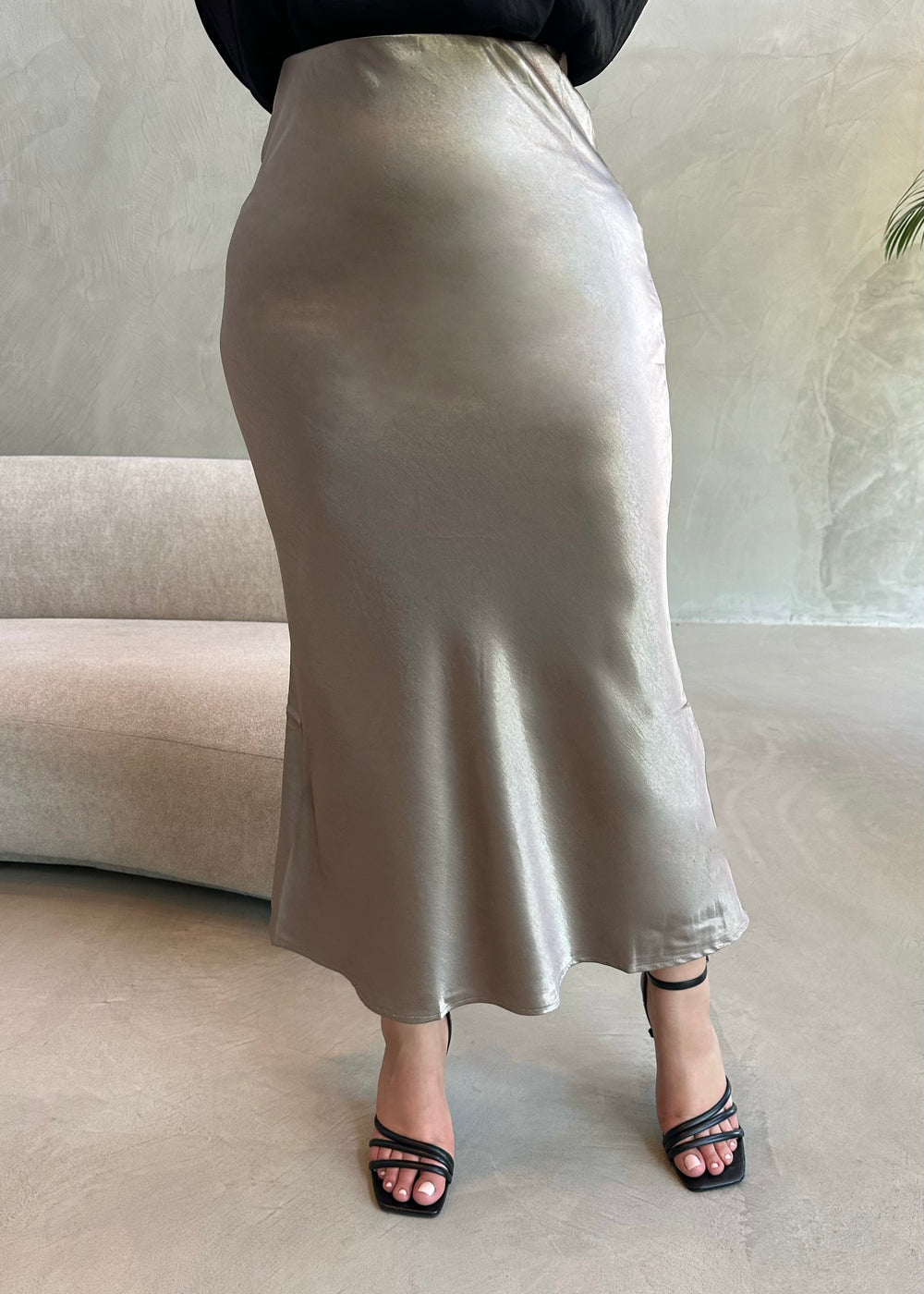LINA IN CHAMPAGNE